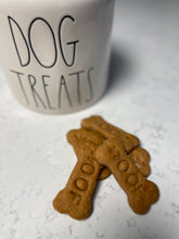 Cargar imagen en el visor de la galería, Galletas de crema de cacahuate con Pollo
