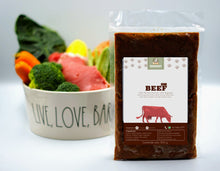 Cargar imagen en el visor de la galería, Comida de Res para perro - 60% Proteína y 40% Vegetales y fruta (300gr)